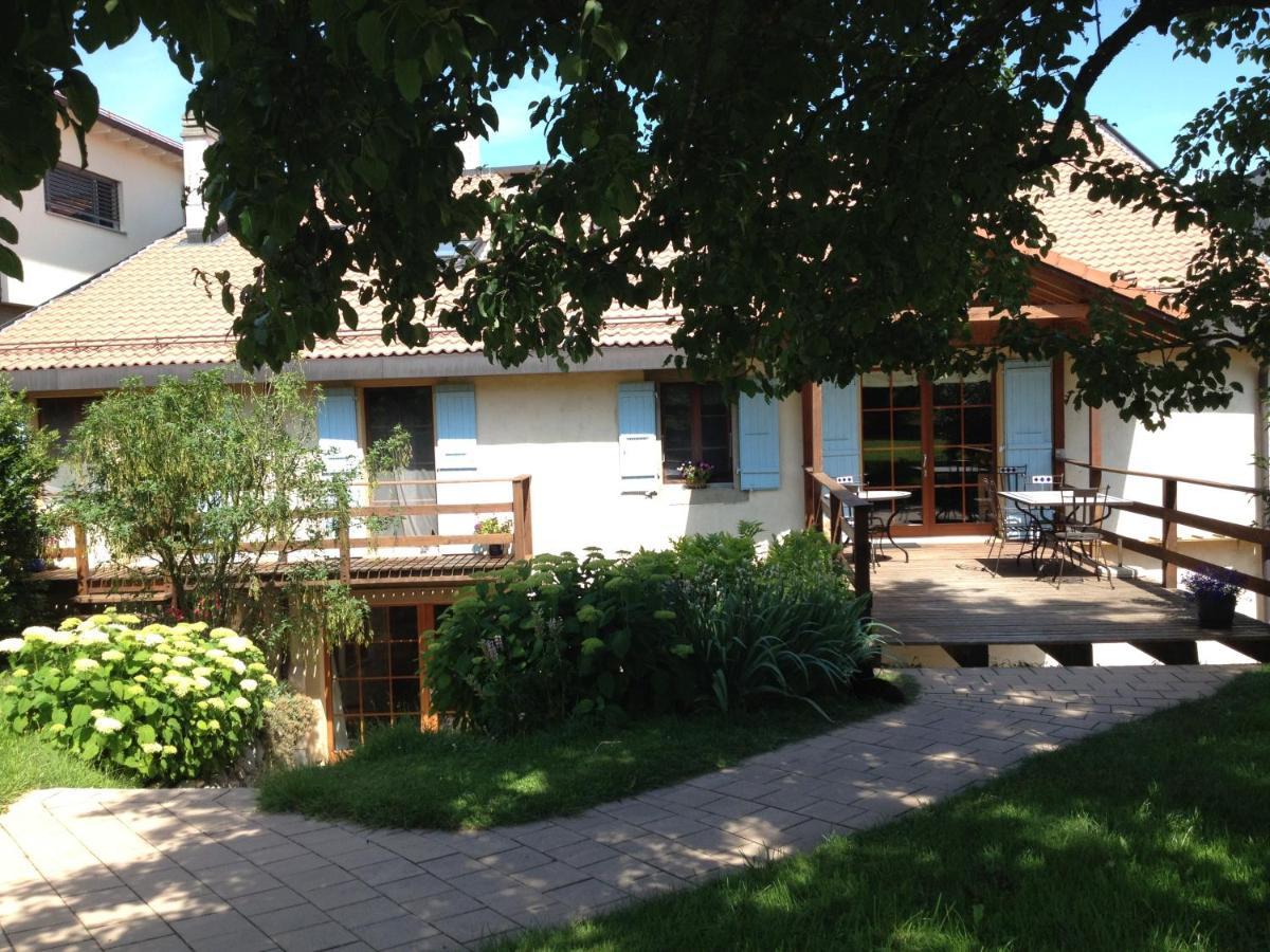 Le Pre Bed and Breakfast Juriens Εξωτερικό φωτογραφία